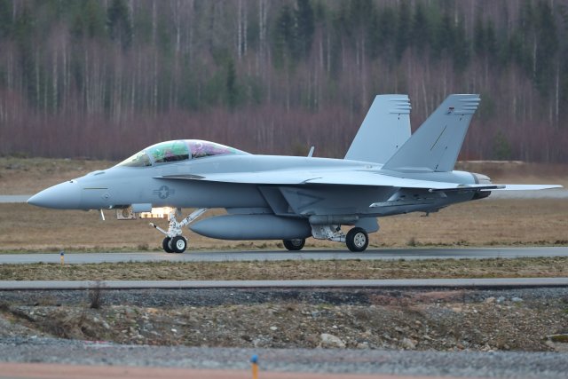 U.S.Navy Boeing F/A-18F Super Hornet 169750 EFTP 2020 02 18