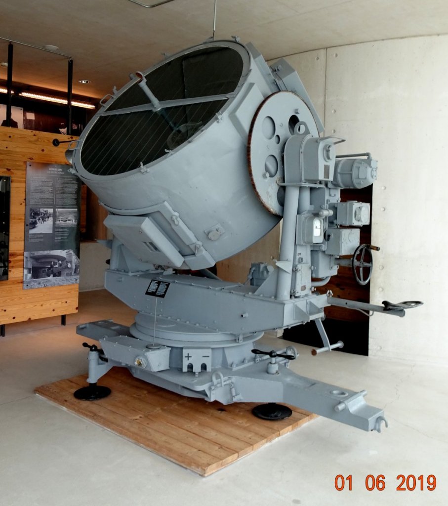 150cm.Flakscheinwerfer_34.Hanstholm.thumb.JPG.3ea66e6728568519eaa6239e2b056d04.JPG