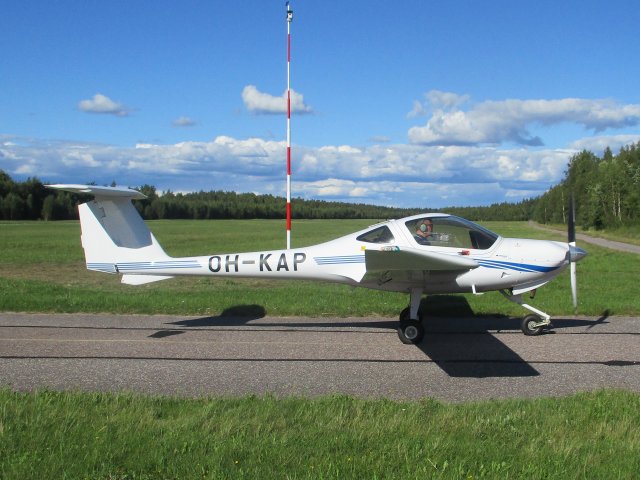 Diamond DA20-C1 Eclipse OH-KAP EFHN 2020-08-26