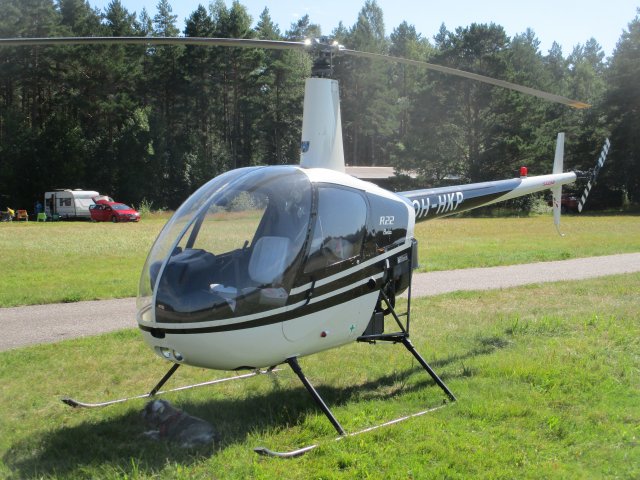 Robinson R22 Beta OH-HKP EFHN 2020-08-09