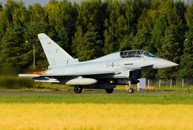 30+10 - Eurofighter Typhoon EF2000(T) - Luftwaffe (Saksan ilmavoimat) - 31.8.2020