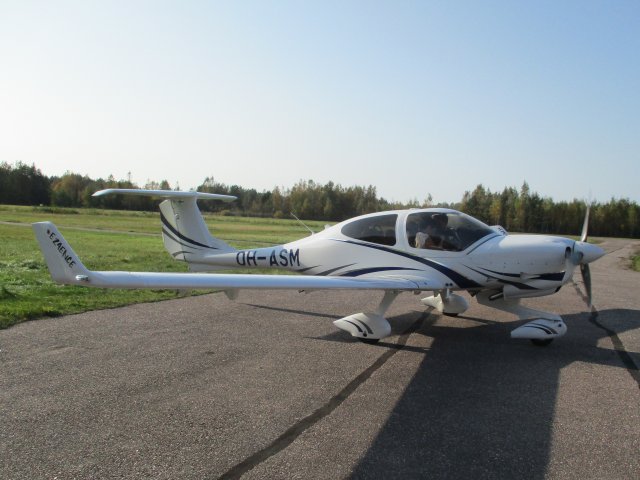 Diamond DA40 Diamond Star NG OH-ASM EFHN 2020-09-28