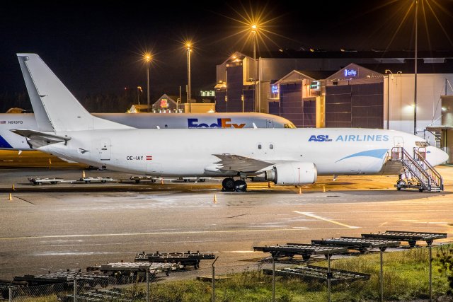 ASL Airlines Belgium Boeing 737-4Q8(SF) OE-IAY