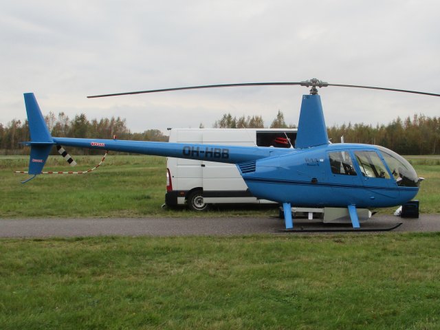 Robinson R44 Raven II OH-HBB EFHN 2020-10-07