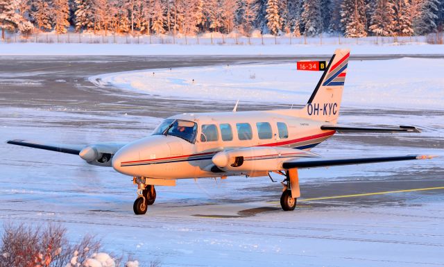 OH-KYC - Piper PA-31-350 Chieftain - Joen Service - 31.1.2021