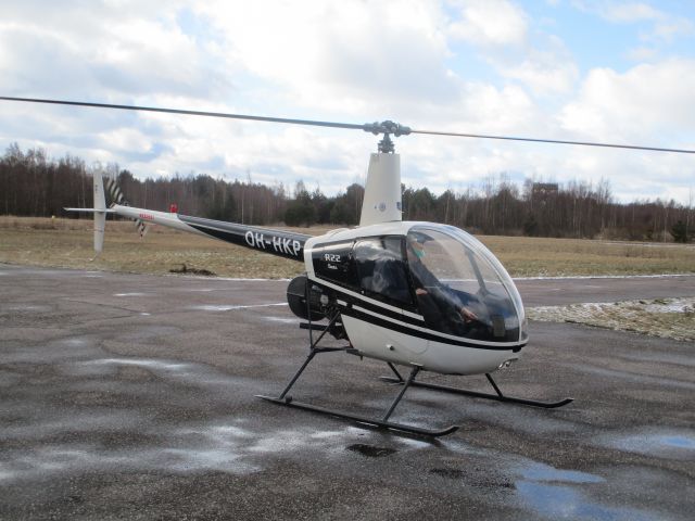 Robinson R22 Beta OH-HKP EFHN 2021-03-07