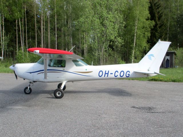 Cessna 152 II OH-COG EFHN 2021-05-28