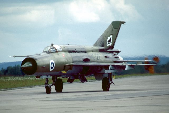 MiG 21 BIS MG-122 EFKU 1987-07