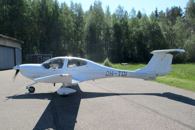 DA 40 D Twin Star OH-TDI EFHN 2021-06-11