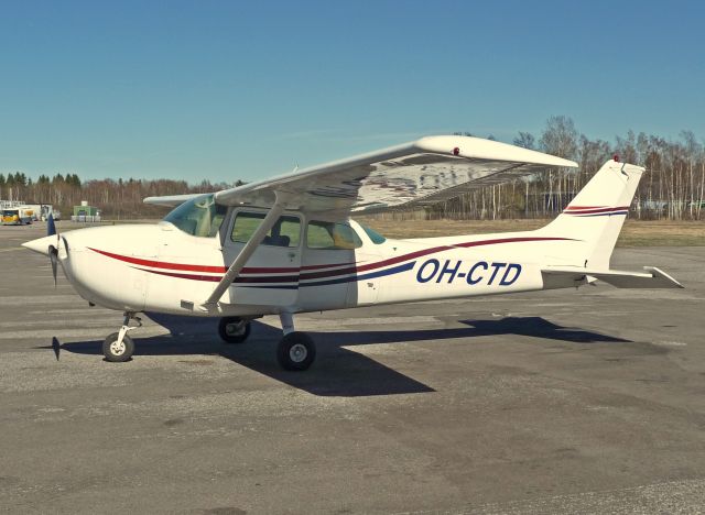 Cessna 172 OH-CTD BF-Lento