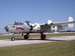 B-25J-30-NC Mitchell 44-86785 N5262V Georgia Mae Kissimmee FL 1999-04-10