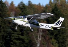 Cessna 152 OH-CTH BF-Lento