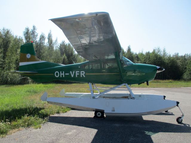 Cessna 180H OH-VFR EFHN 2021-07-25