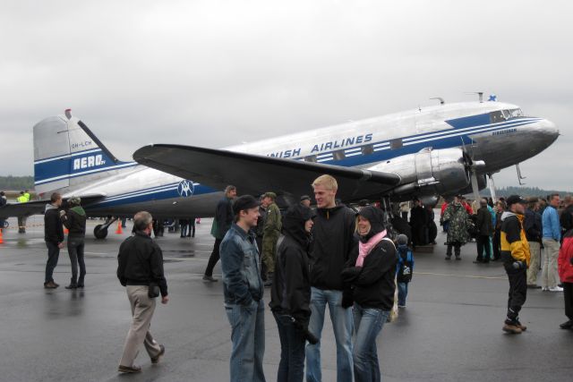 Douglas DC-3A-S1C3G OH-LCH EFUT 2008-05-09