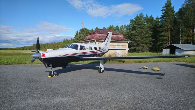 Piper PA-46R-350T Matrix ES-FLG EFHN 2021-08-05