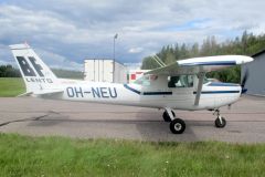 Cessna FA152 OH-NEU EFHN 2021-08-03