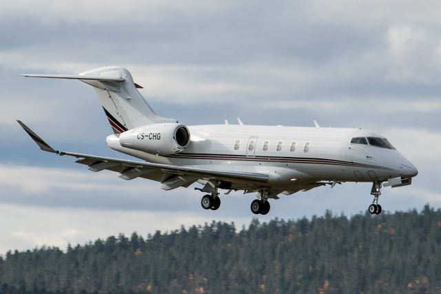 CS-CHG. Bombardier BD-100-1A10 Challenger 350. 12.09.2021