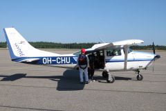 Cessna TU206G Stationair II OH-CHU EFTU 2010-07-17