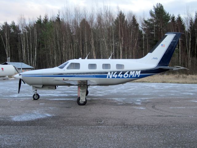 Piper PA-46-310P Malibu N446MM EFHN 2011-12-31