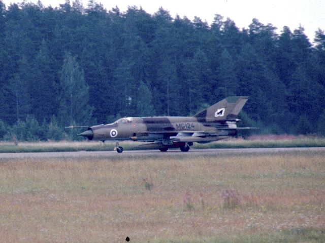 MiG-21 BIS MG-124 EFKU 1984-8