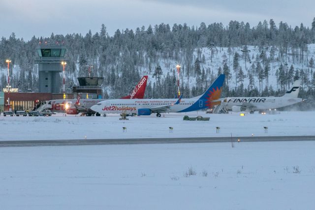 G-JZBO. 29.11.2021. Ivalon kansainvälinen lentoasema.