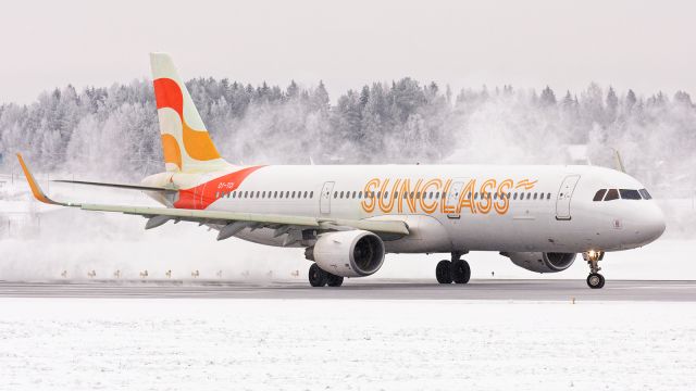 OY-TCI - Airbus A321-211 - Sunclass Airlines - 3.12.2021