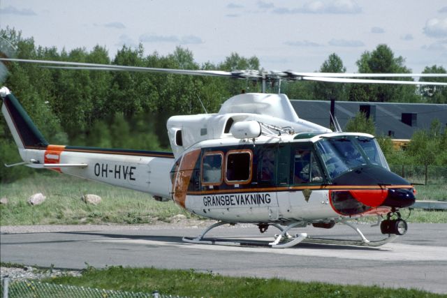 Agusta-Bell 412 OH-HVE EFHF 1991