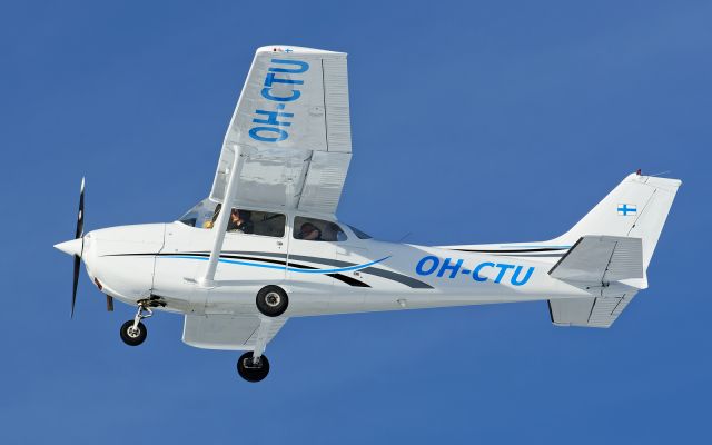 OH-CTU - Cessna 172M Skyhawk II - Tampereen Lentokerho - 12.3.2022