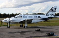 Piper PA-31-310 Navajo OH-PNB