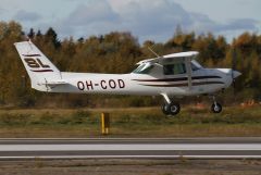 Cessna 152 II OH-COD