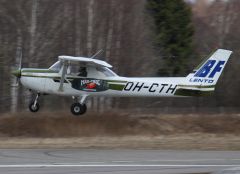 BF-Lento Cessna 152 II OH-CTH