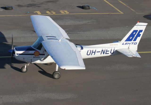 Reims/Cessna FA152 OH-NEU  BF-Lento