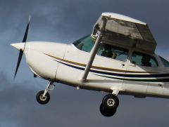 Cessna 172M Skyhawk II OH-CWB BF-Lento