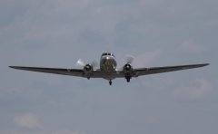 Douglas DC-3 OH-LCH Airveteran