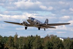 Douglas DC-3A OH-LCH