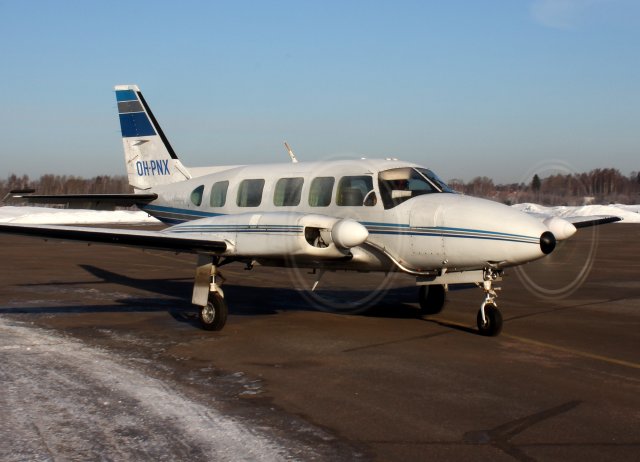 OH-PNX Piper PA-31-350 Chieftain