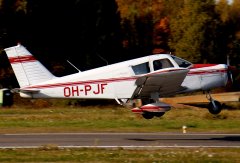 OH-PJF Piper PA-28-140 Cherokee B