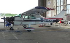 OH-FMZ Cessna 182P Skylane / EFHF Hangar 1