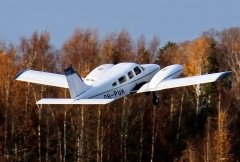 OH-PUH Piper PA-34-220T Seneca III / Patria Pilot Training