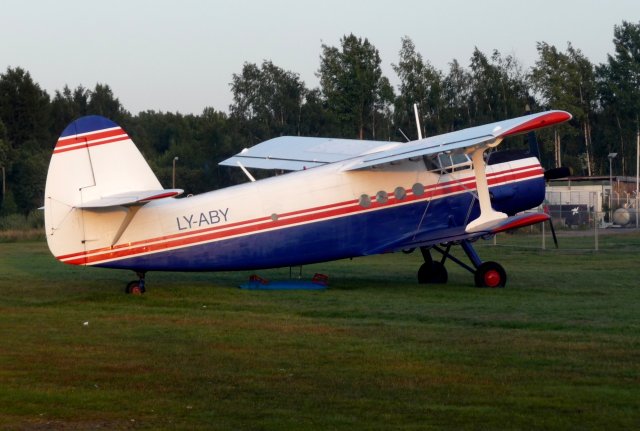 LY-ABY Antonov An-2TP / Lennuklubi Helsinki