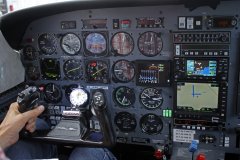 N446MM Piper PA-46-310P Malibu / instrument panel