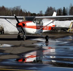 OH-COT Cessna 172N Skyhawk II / Salpauslento