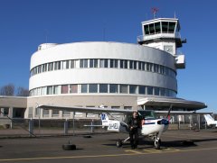 OH-NEU ReimsCessna FA152 Aerobat /selfie 2010 version