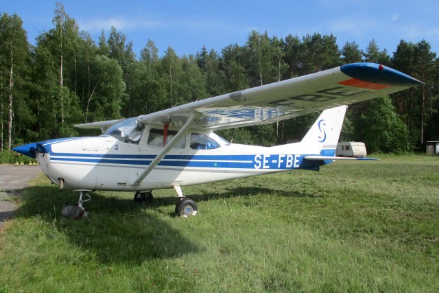 Cessna F172H SE-FBE EFHN 2023-06-28