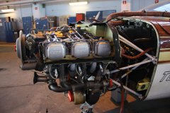 6 cylinder Lycoming Engine