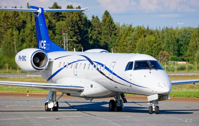 PH-DWC - Embraer ERJ-135LR - Air Charters Europe - 29.6.2023