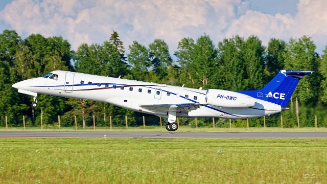 PH-DWC - Embraer ERJ-135LR - Air Charters Europe - 29.6.2023