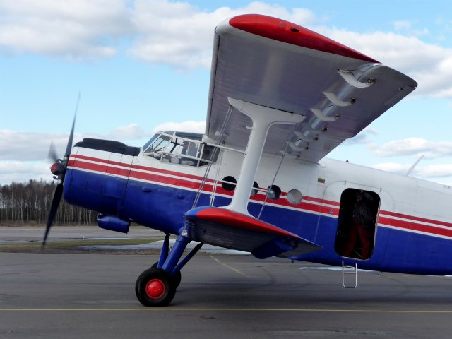 LY-ABY Antonov AN-2TP / AN-2 Lennuklubi Helsinki