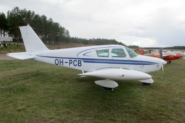 Piper PA-28-140 Cherokee B OH-PCB EFJM 2023-07-22