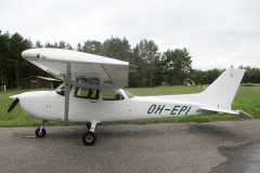 Cessna 172S Skyhawk SP OH-EPI EFHN 2023-08-19